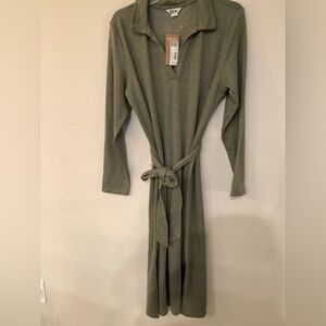 Eddie Bauer Olive Green Heavy Knit Large Shirt Dress With Belt Tie NWT